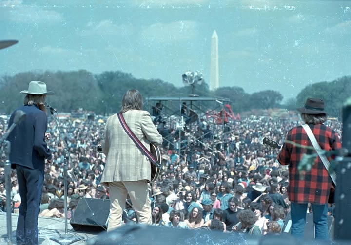 The Beach Boys’ July 4, 1980 performance in Washington, D.C. is Tonights July 4th Classic Friday Night Lights!